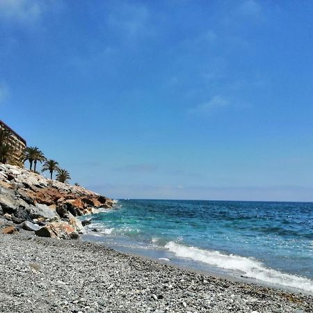 Apartamento Frente Al Mar. Almuñécar Eksteriør billede
