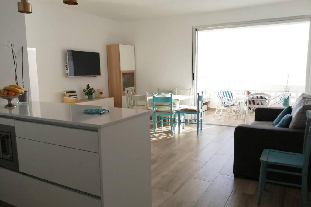 Apartamento Frente Al Mar. Almuñécar Eksteriør billede